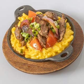 The Lomo Saltado Mac & Cheese