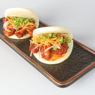 Crispy Chicken Bao